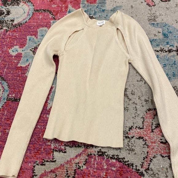 Song Of Style / Remmy Sweater ribbed cutout long sleeve in Ivory cream XS - Picture 4 of 5